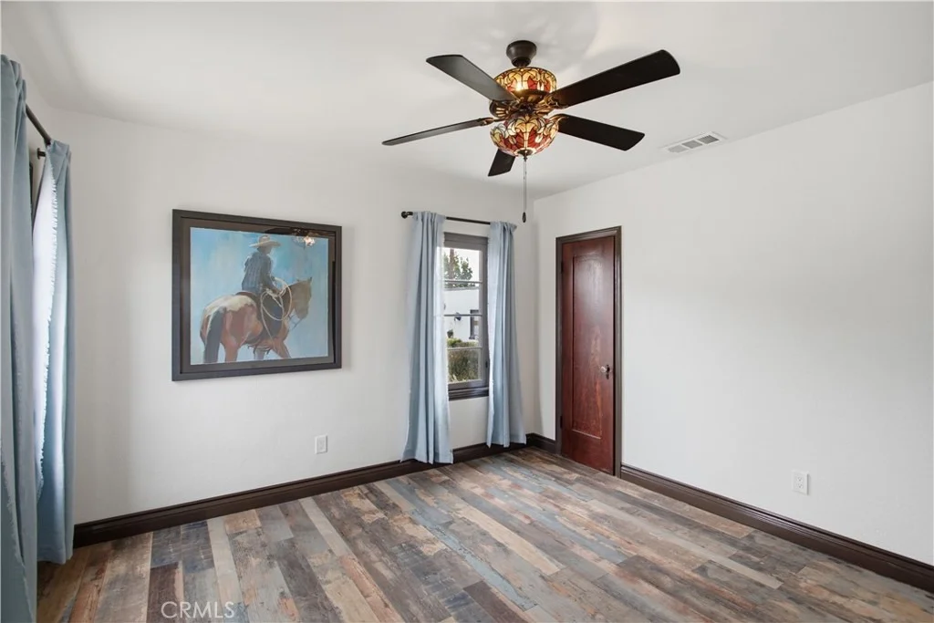 Photo of 4600 Merrill