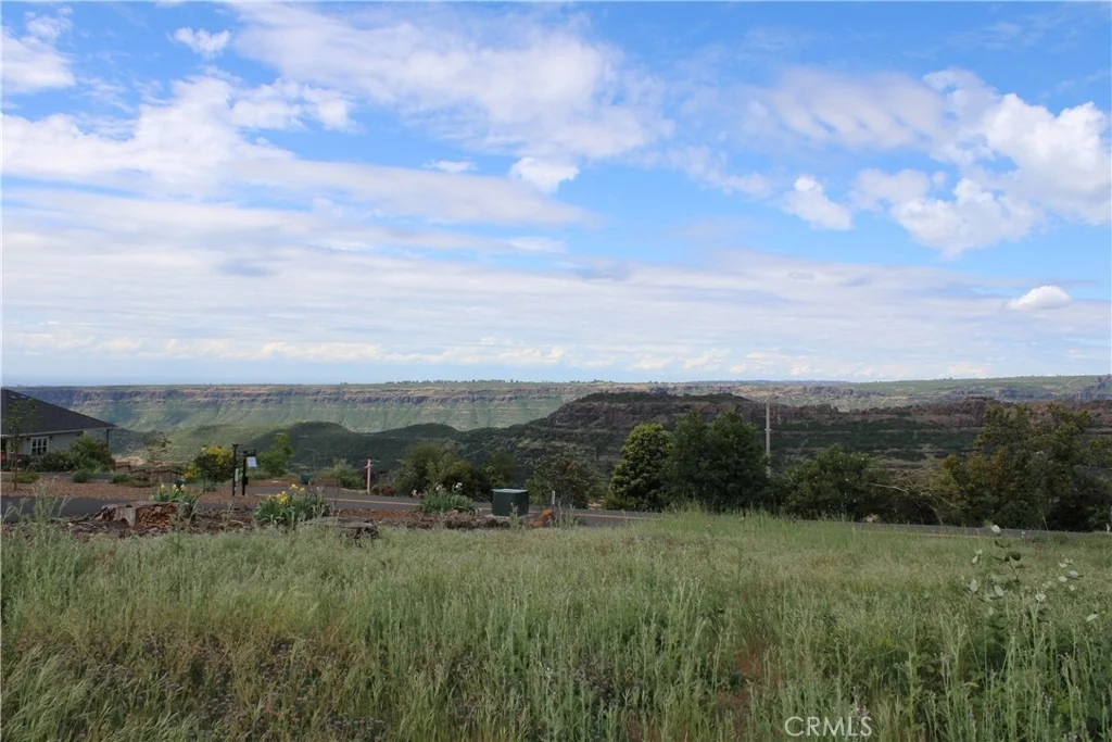 Photo of 6096 Cliff