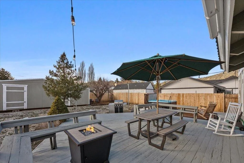 Photo of 913 Mount Doble Drive