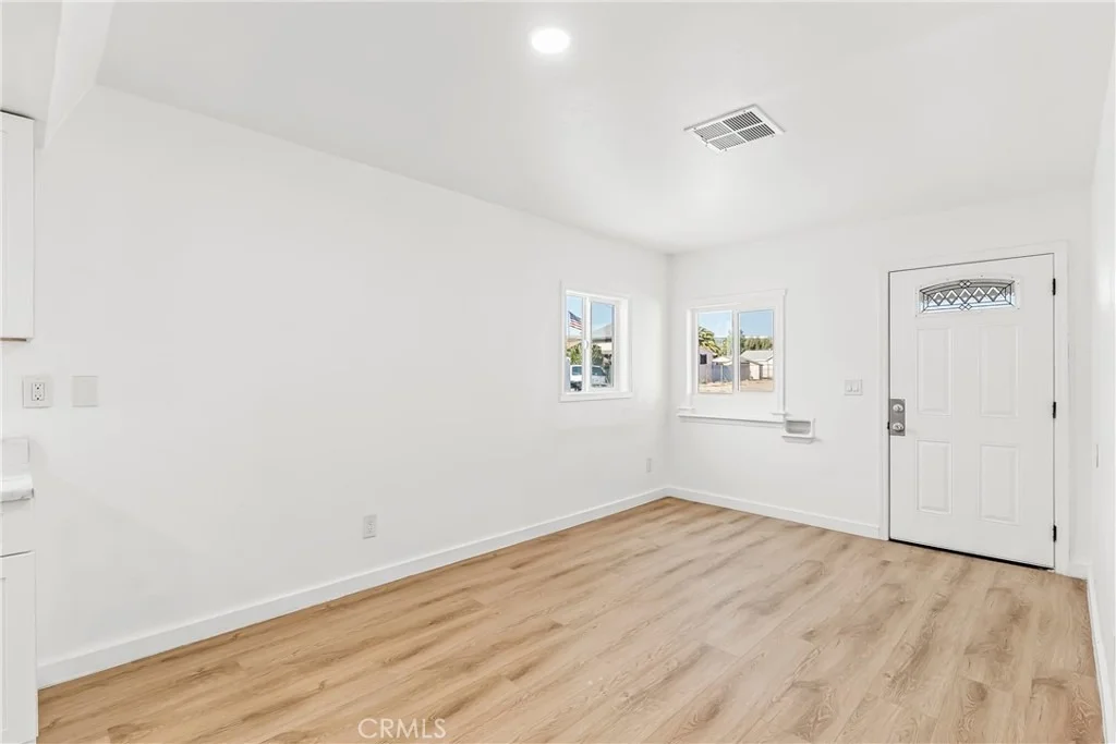 Photo of 129 N K Street