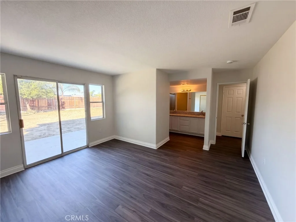 Photo of 563 Tell Lane