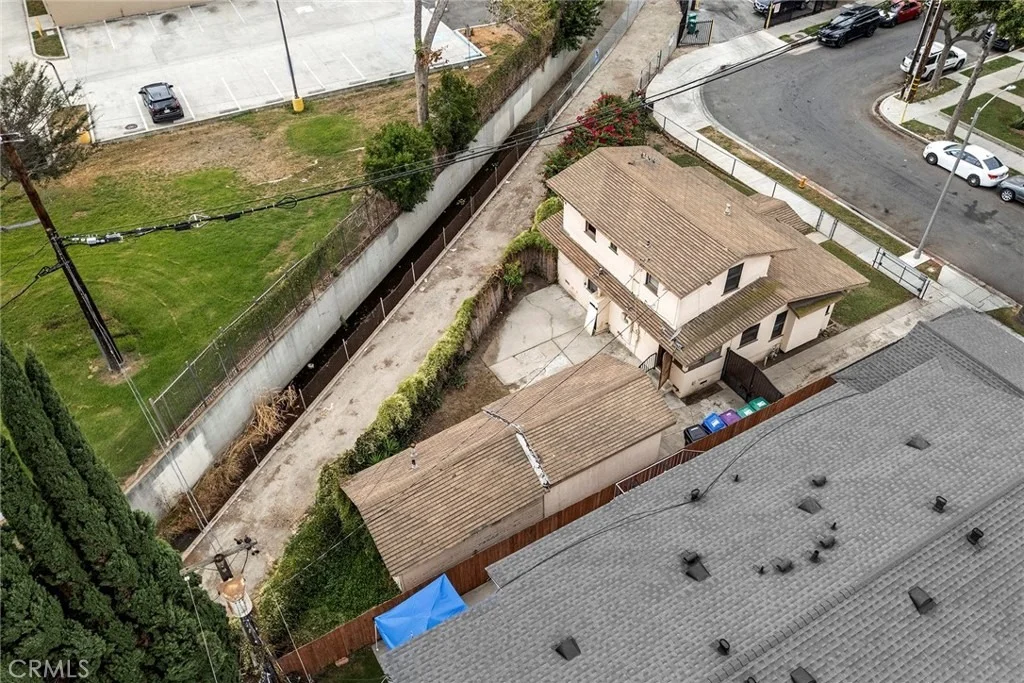 Photo of 5304 Lime Ave