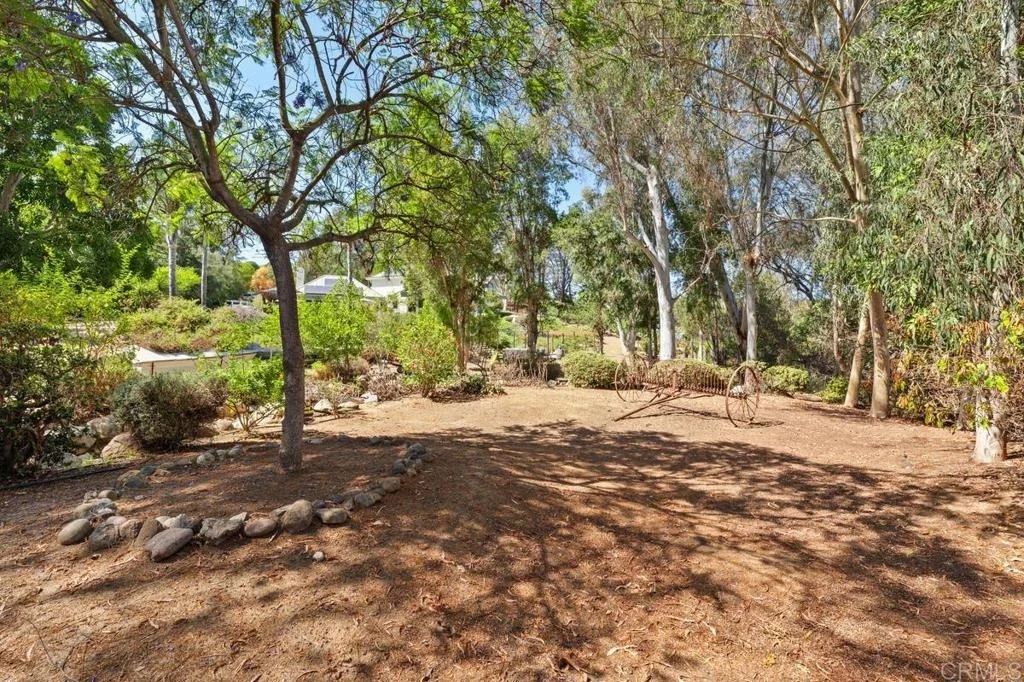 Photo of 5241 Alzeda Drive