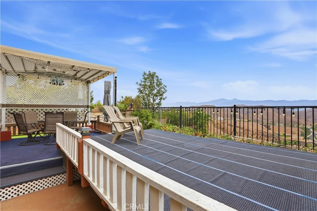 Photo of 15979 Skyridge