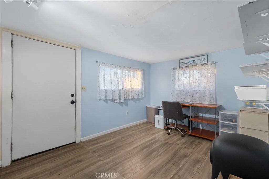 Photo of 855 Johnson