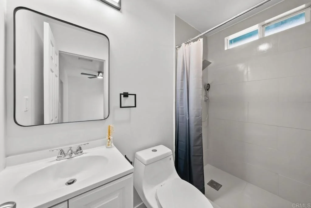 Photo of 515 Iona Drive