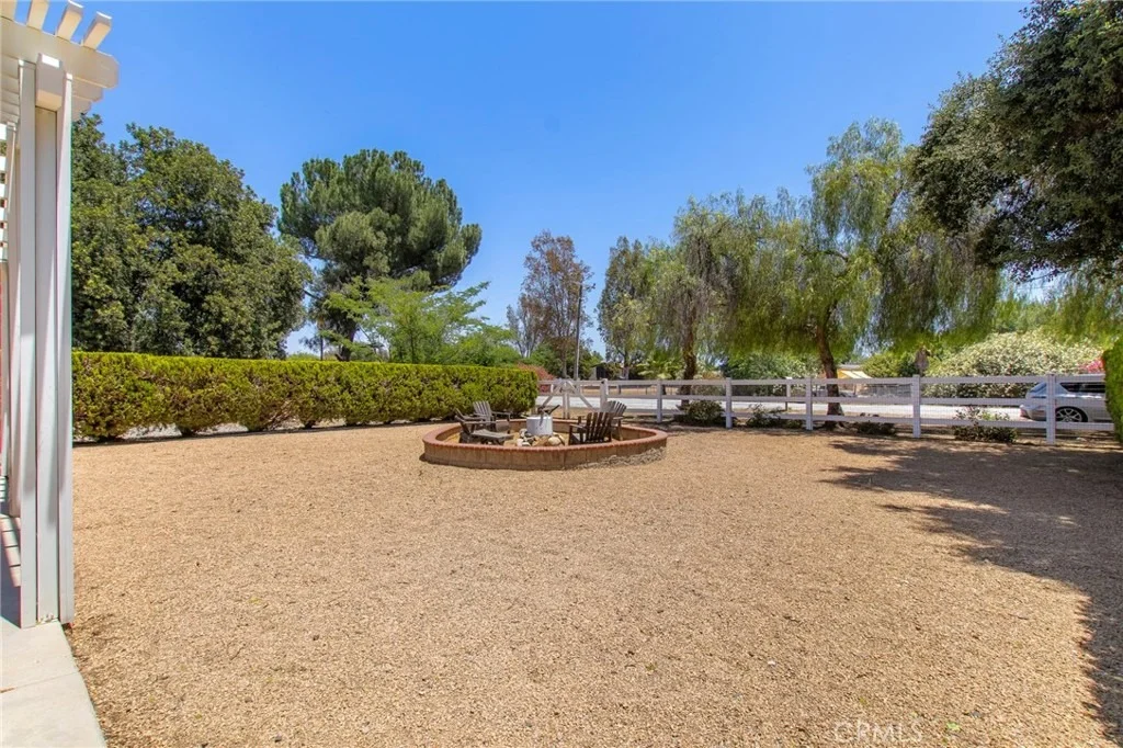 Photo of 31095 Saddleback Lane
