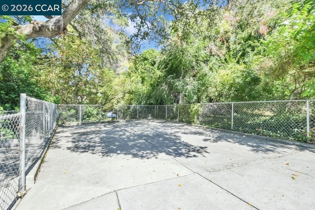 Photo of 915 Brown Street