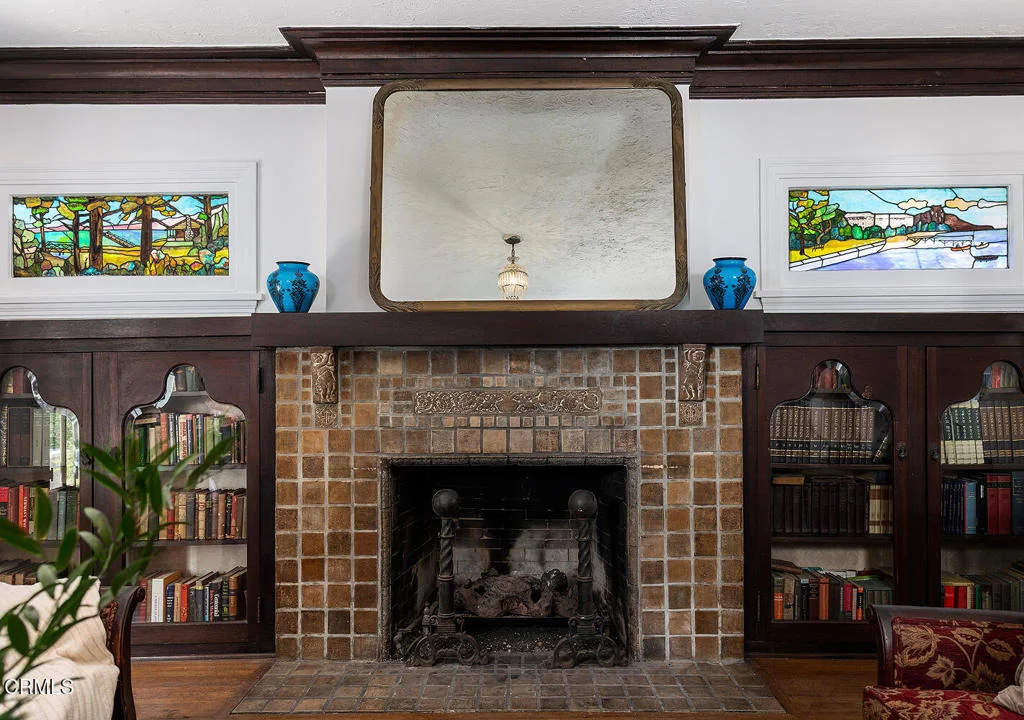Photo of 1045 New York Drive