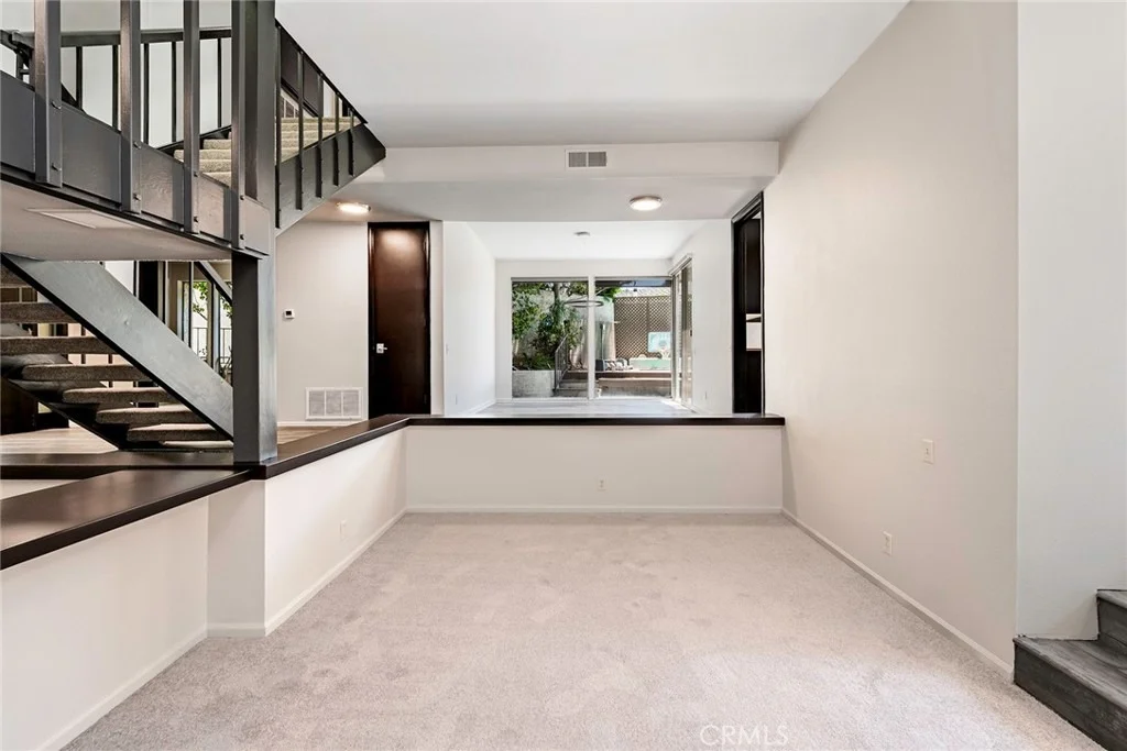 Photo of 4000 Marion Way