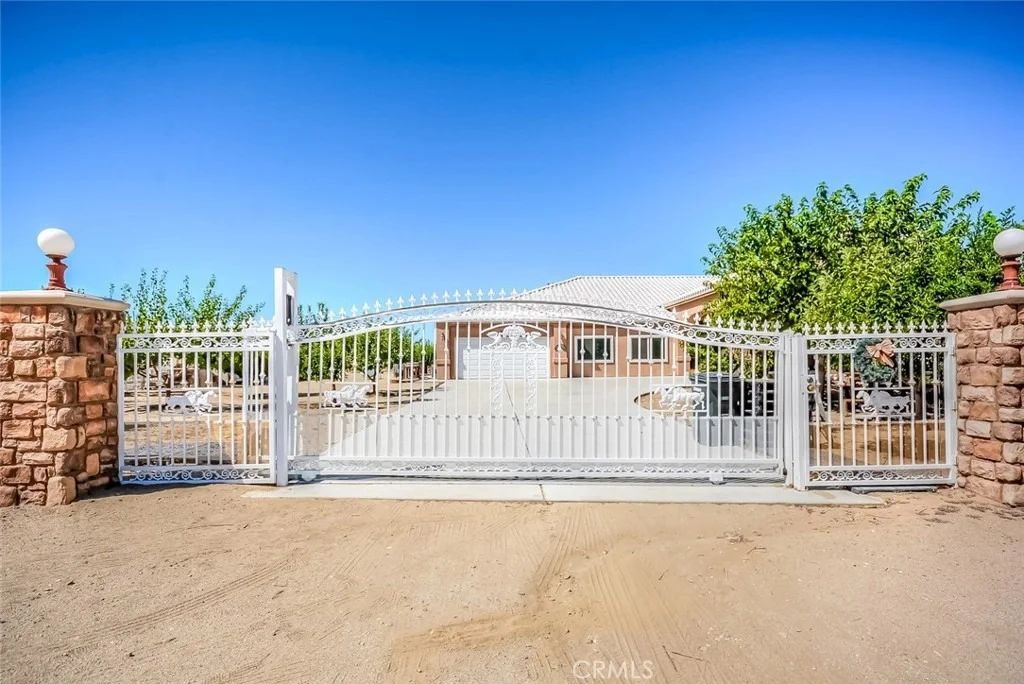 Photo of 13830 Paramount