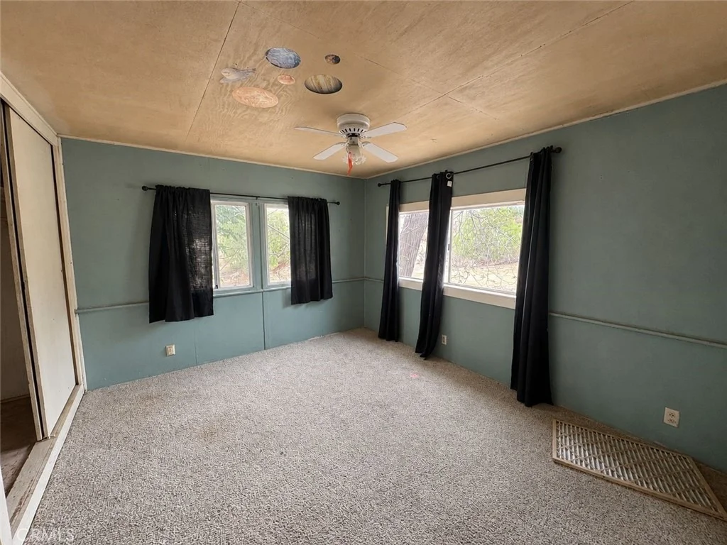 Photo of 15953 Cajalco Road