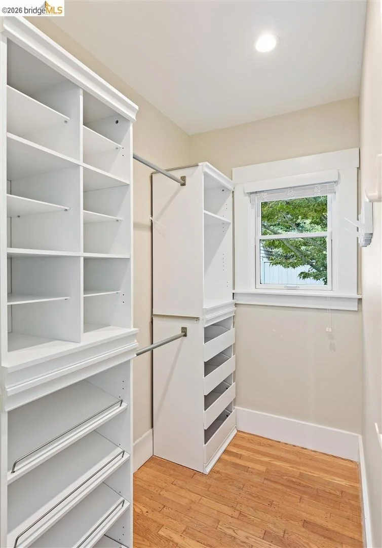 Photo of 355 Arlington Ave