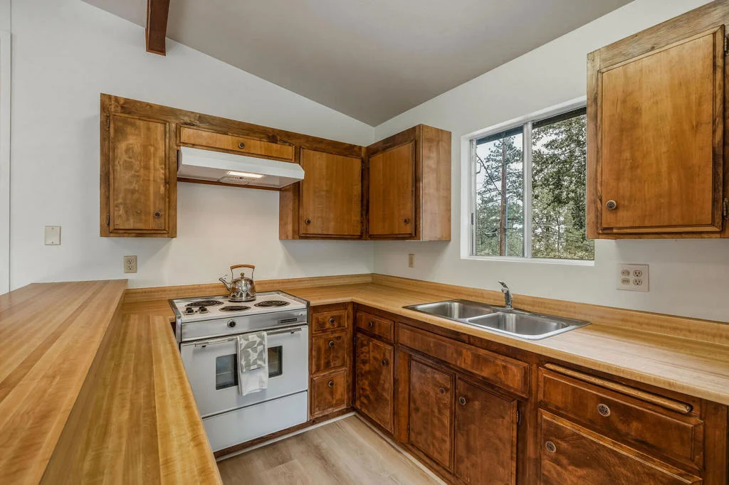Photo of 25461 Glen Road