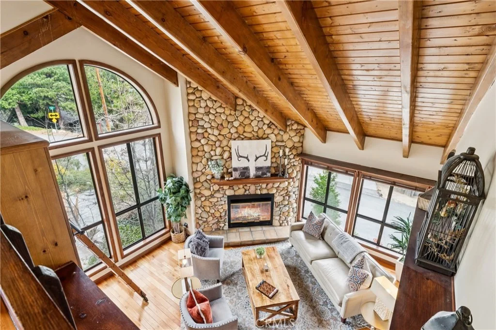 Photo of 892 Nadelhorn Drive