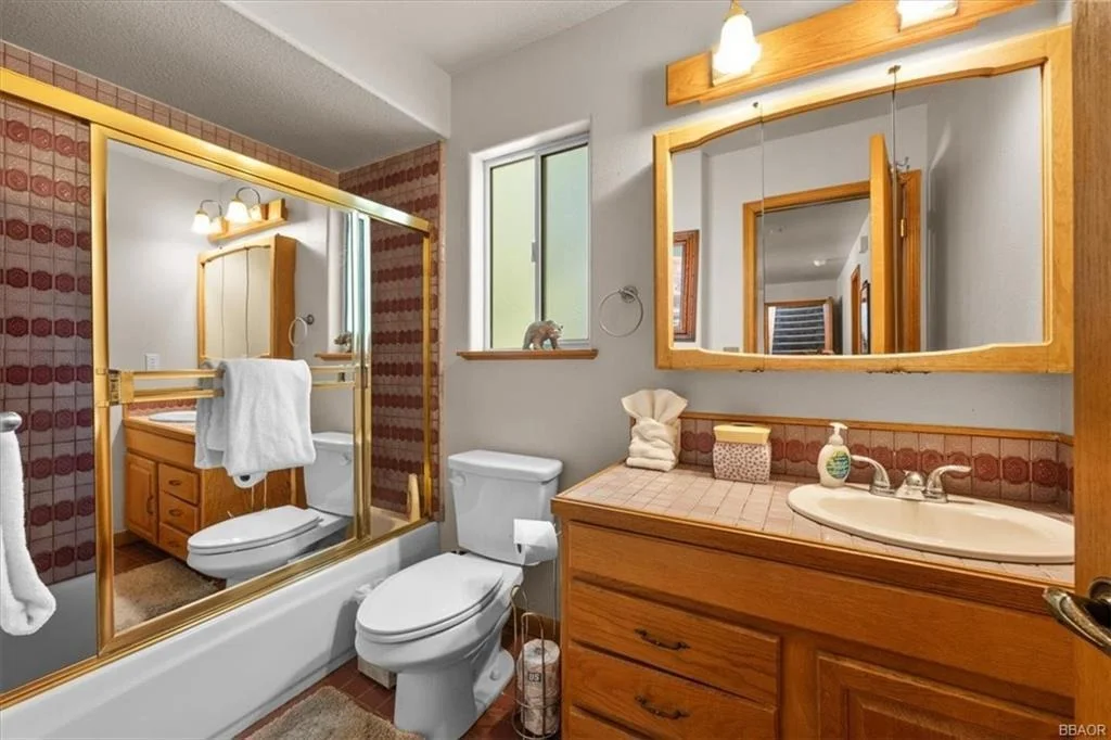 Photo of 1396 La Crescenta Drive