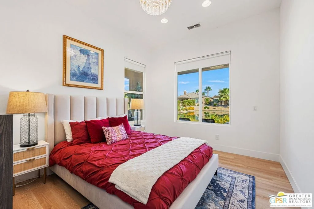 Photo of 65 Shoreline Drive