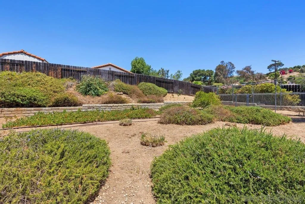 Photo of 2922 Alamitos