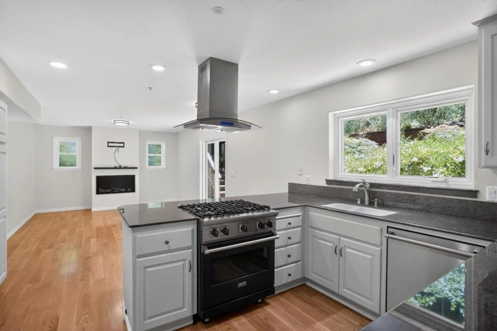Photo of 650 Tabor Way