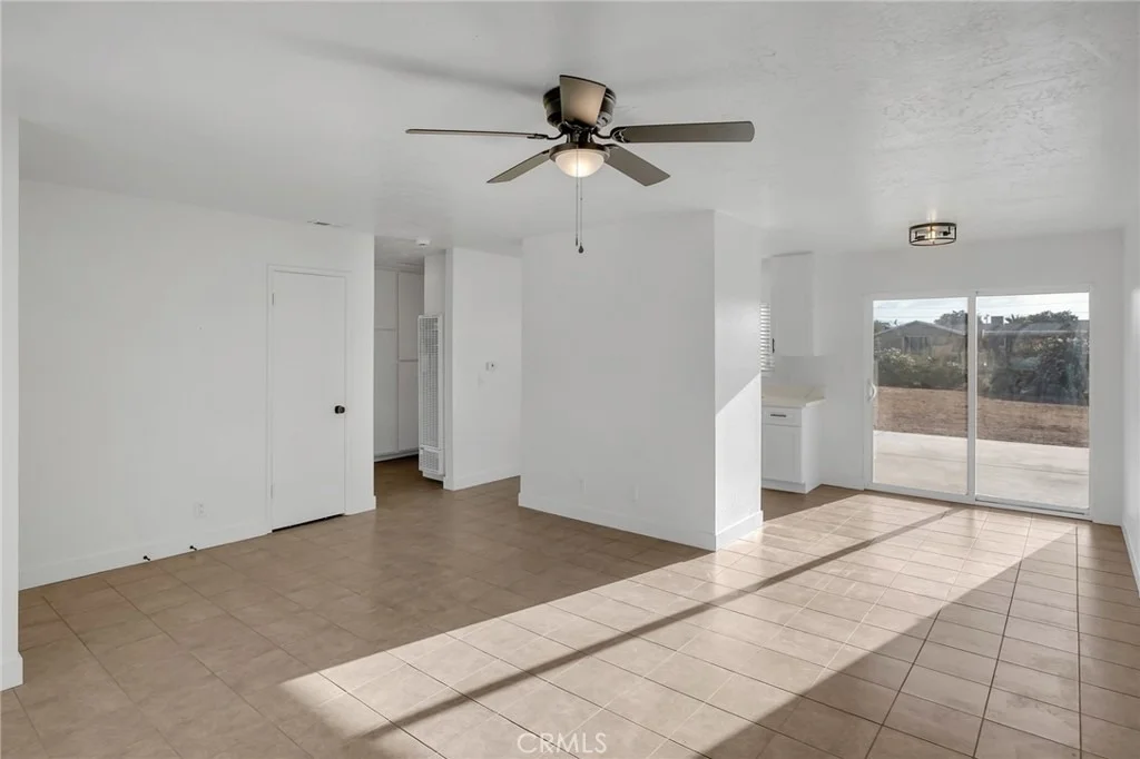 Photo of 10690 Cypress