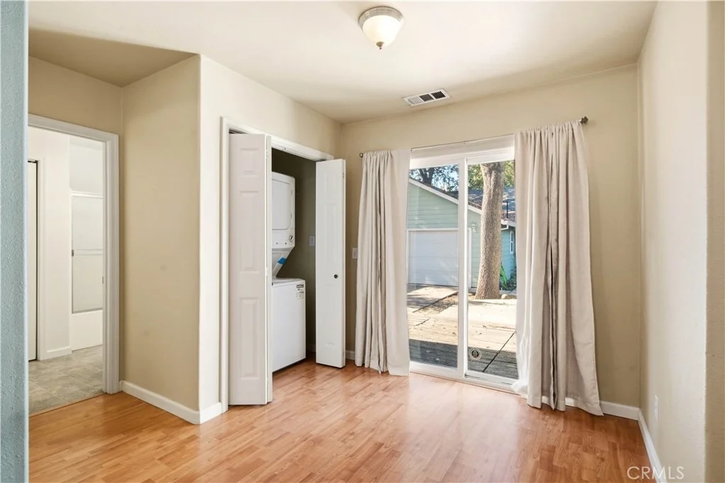 Photo of 1411 N Cherry Street