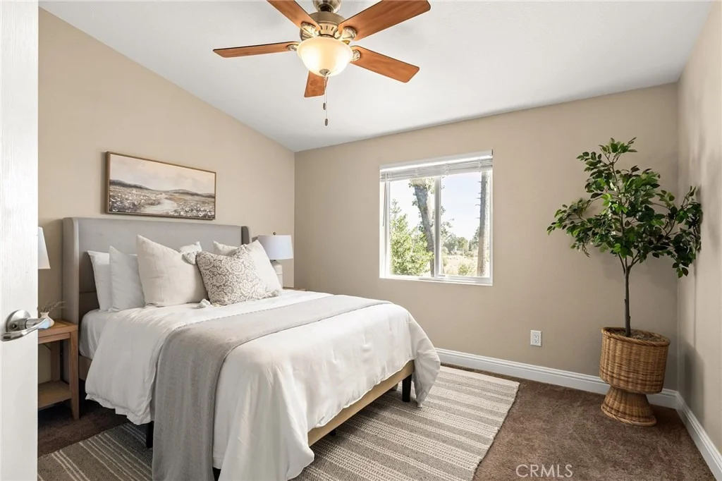 Photo of 5492 Edgewood Lane