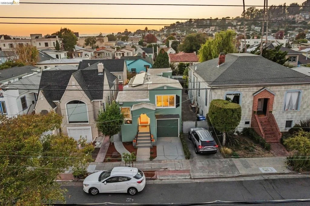 Photo of 830 Cornell Ave