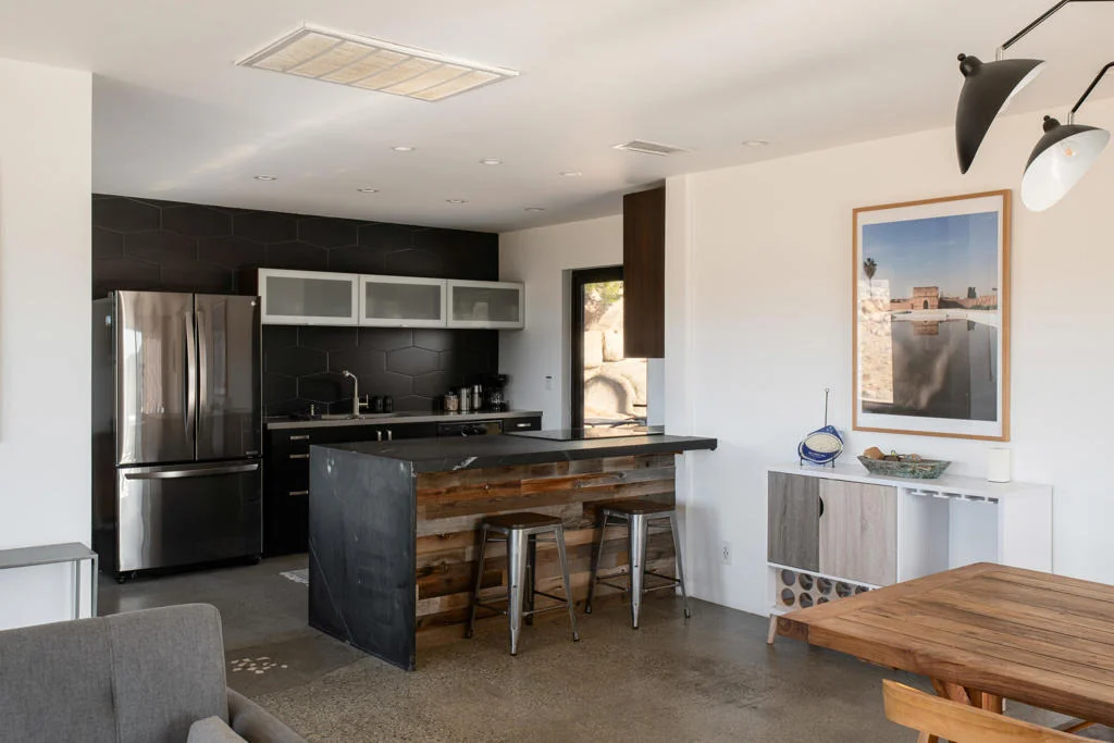 Photo of 48362 Geronimo Trail