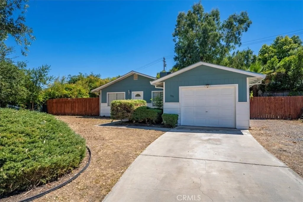 Photo of 695 Walton Drive