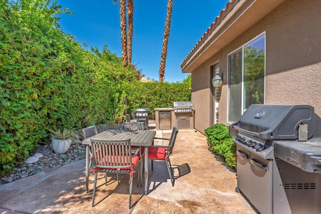 Photo of 7 Hillcrest Drive