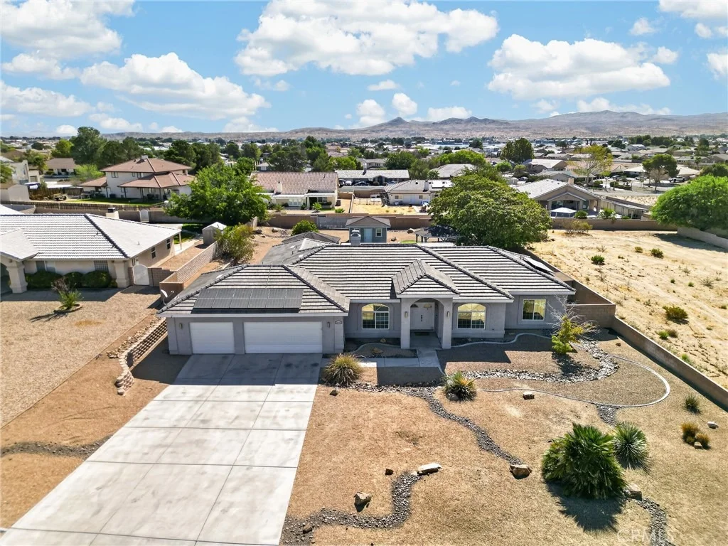 Photo of 26776 Leather Lane