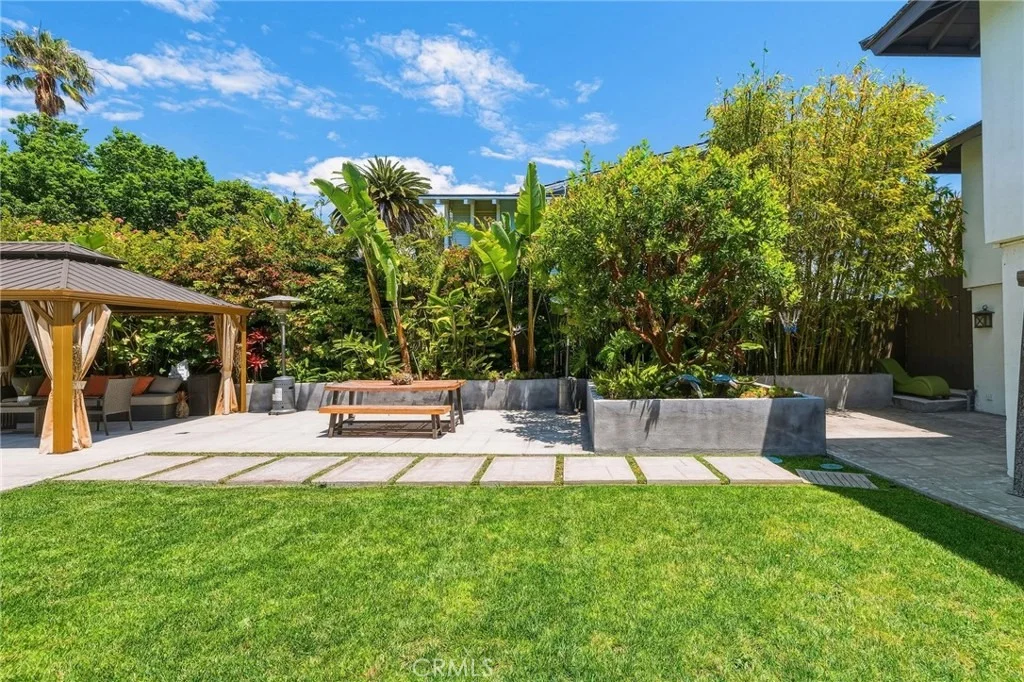 Photo of 1733 Addison Road