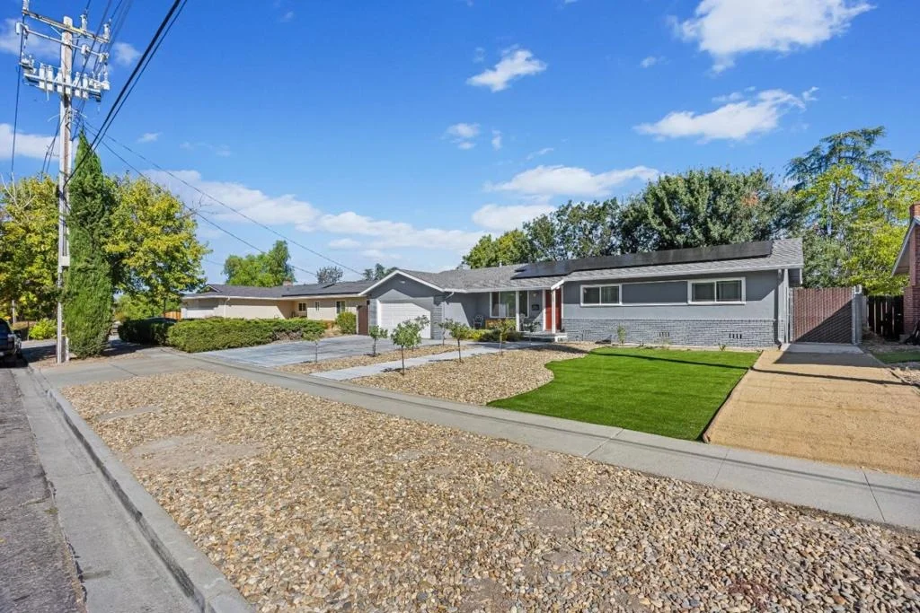 Photo of 105 Ridgerock Drive