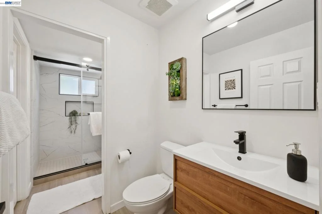 Photo of 1017 BERMUDA DRIVE