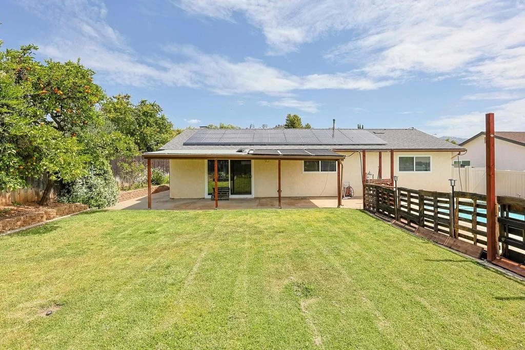Photo of 1127 Paula Way
