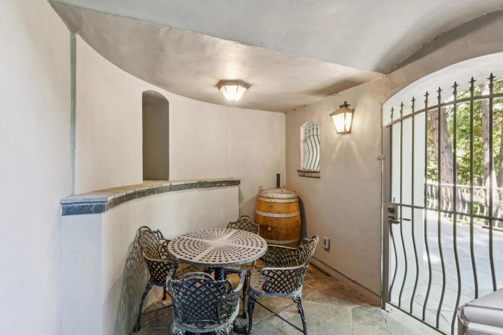 Photo of 391 Cedar Ridge Drive
