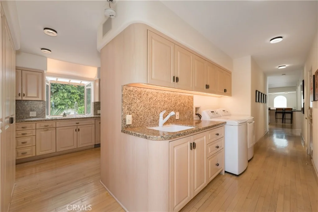 Photo of 12023 Laurel Lane