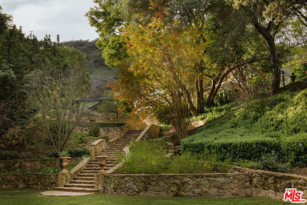 Photo of 9631 Cedarbrook Drive