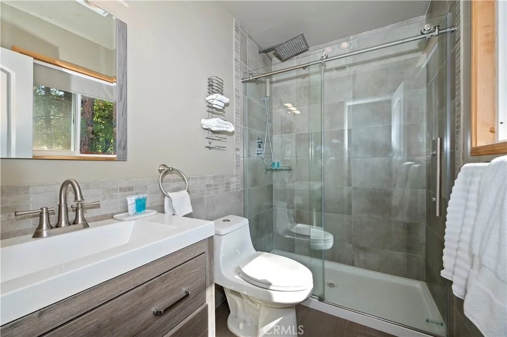 Photo of 619 Elysian