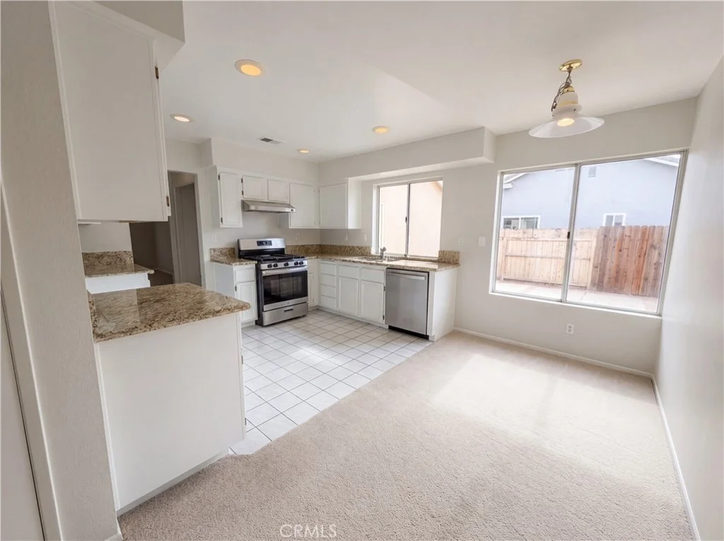 Photo of 2565 W Fairview Drive