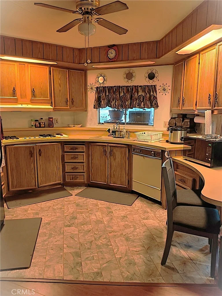 Photo of 8316 Dawn Place