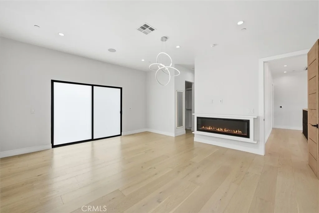 Photo of 2126 Havemeyer Lane