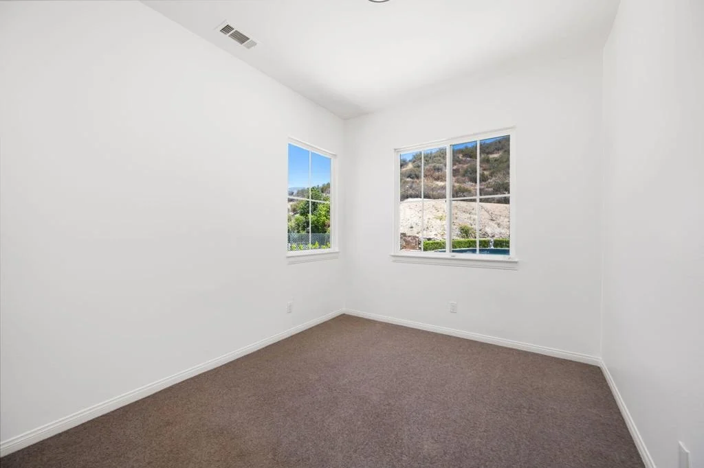 Photo of 13435 Canyon Crest Road