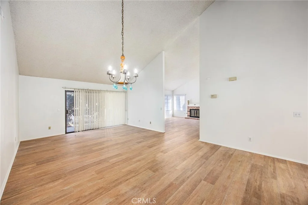 Photo of 1997 S Starfire Ave