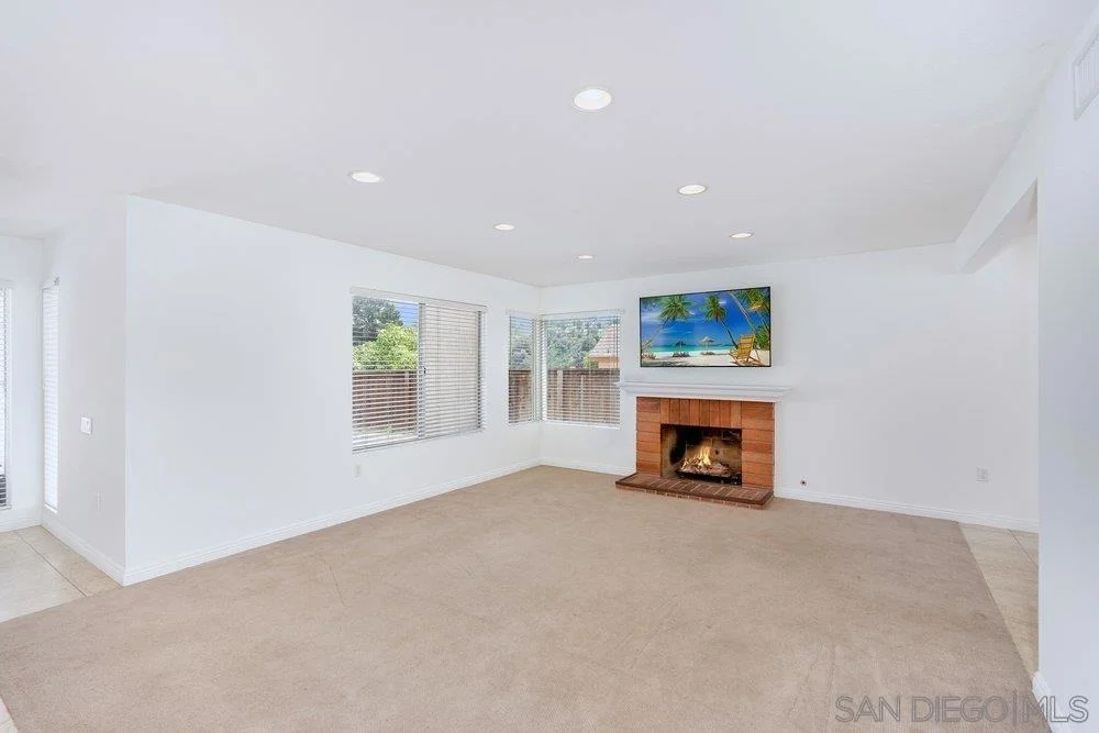Photo of 3380 Mount Ariane