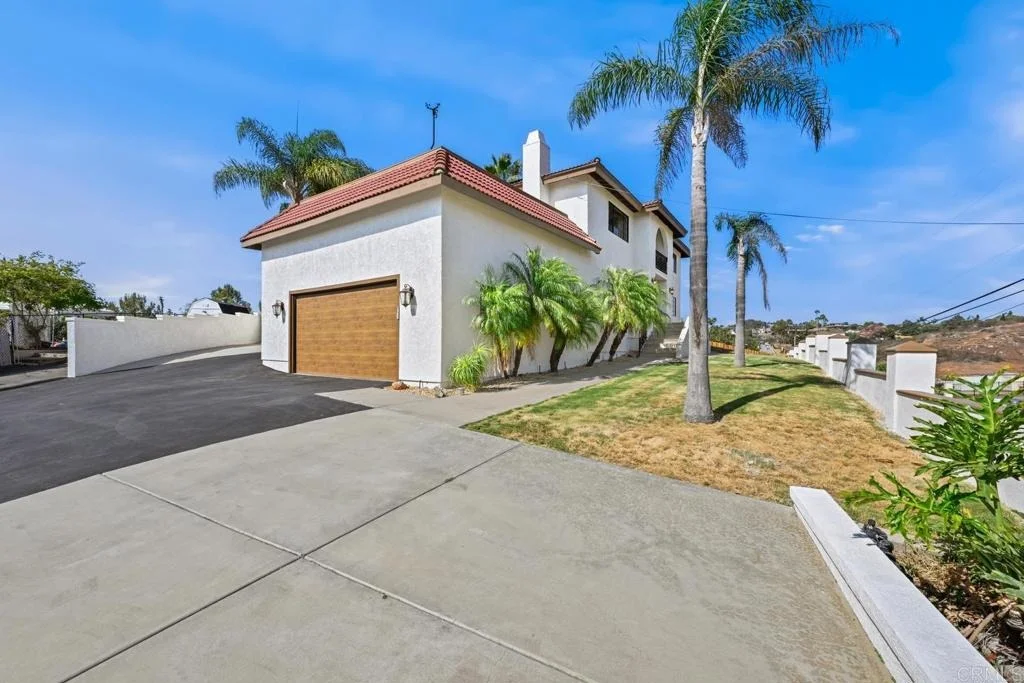 Photo of 1820 Elevado Road