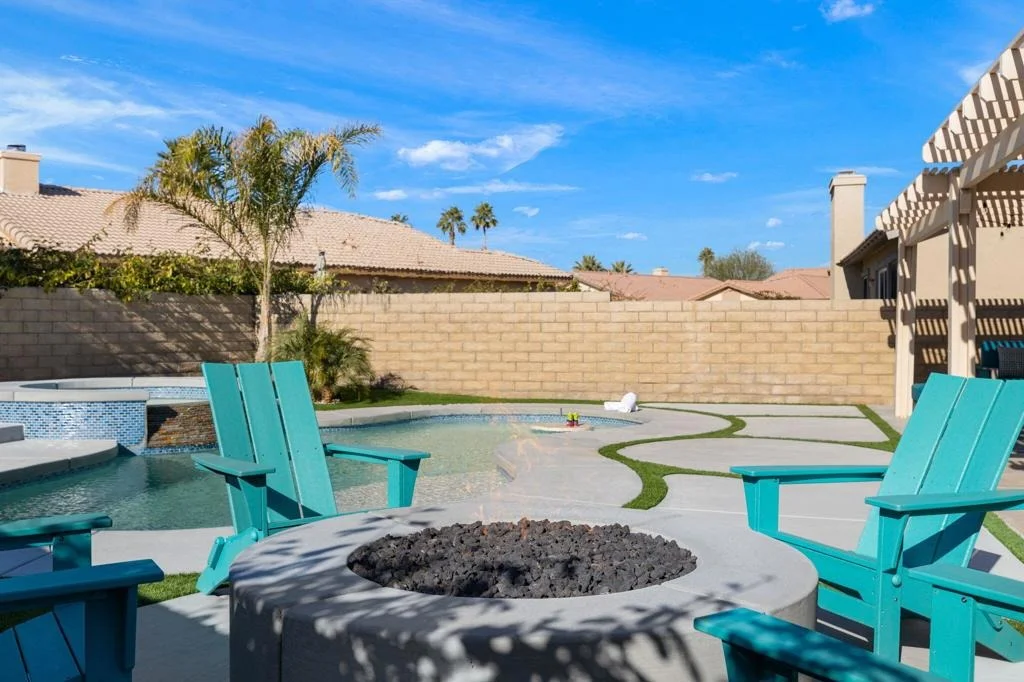 Photo of 49771 Lincoln Drive