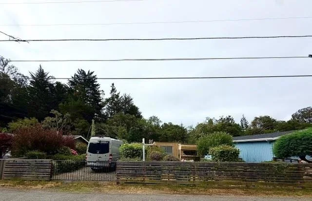 Photo of 905 Pinetree Lane