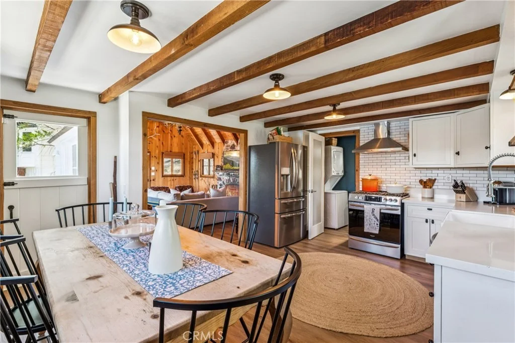 Photo of 28901 Palisades