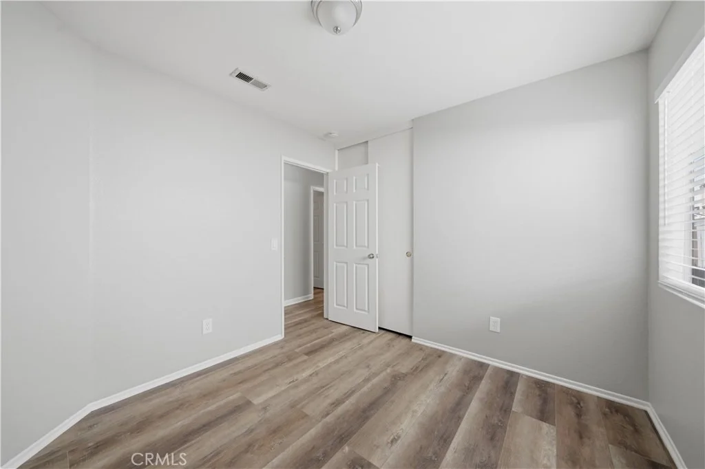 Photo of 24428 Oakridge Cir